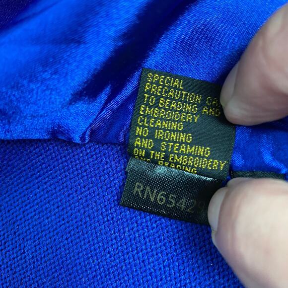 STUNNING rhinestone Donna Vinci Knits Church Skirt Suit 8 Blue Wool Blend Jewels - Picture 10 of 16